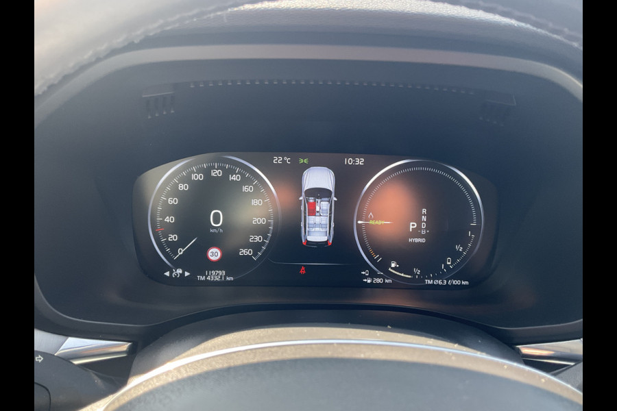 Volvo XC60 2.0 T8 Twin Engine AWD PHEV Pano Carplay Cam Led Voll.Onderhouden Plug-in!