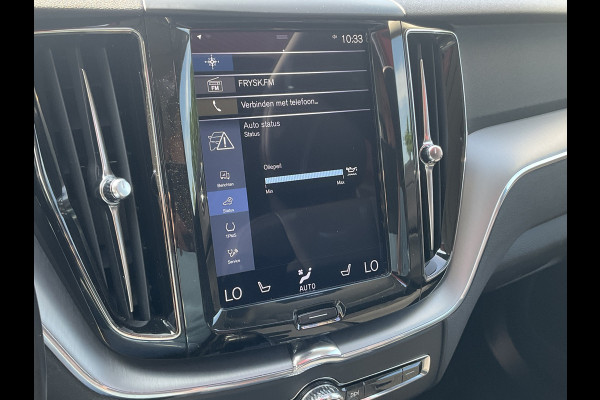 Volvo XC60 2.0 T8 Twin Engine AWD PHEV Pano Carplay Cam Led Voll.Onderhouden Plug-in!