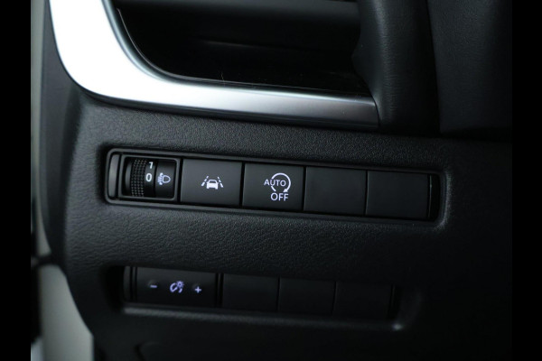 Nissan QASHQAI 1.3 MHEV N-Connecta CarPlay | 360 Camera | Adaptive Cruise |