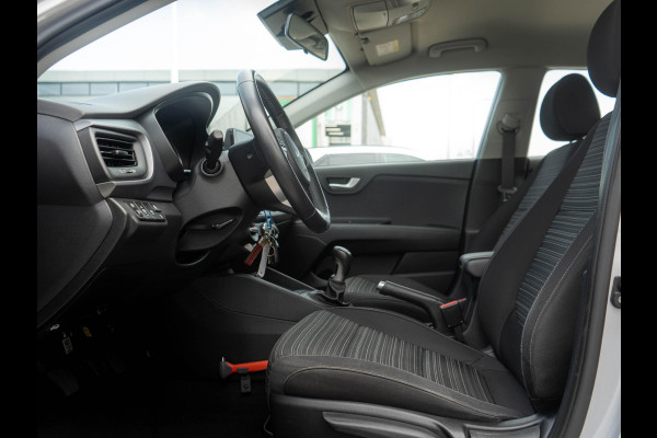 Kia Stonic 1.0 T-GDi MHEV DynamicLine | Carplay | Airco | Nederlandse dealer onderhouden |