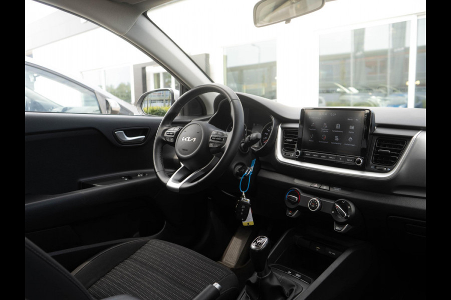 Kia Stonic 1.0 T-GDi MHEV DynamicLine | Carplay | Airco | Nederlandse dealer onderhouden |