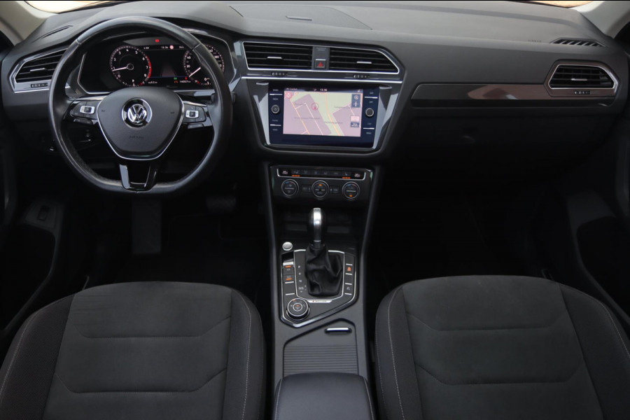 Volkswagen Tiguan 2.0 TSI 4Motion 220PK / PANODAK / HUD / KEYLESS / DODEHOEK / VIRTUAL / 360