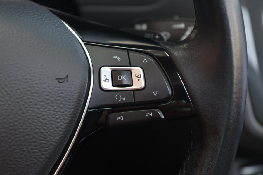 Volkswagen Tiguan 2.0 TSI 4Motion 220PK / PANODAK / HUD / KEYLESS / DODEHOEK / VIRTUAL / 360