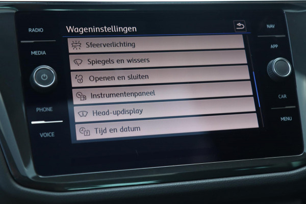 Volkswagen Tiguan 2.0 TSI 4Motion 220PK / PANODAK / HUD / KEYLESS / DODEHOEK / VIRTUAL / 360