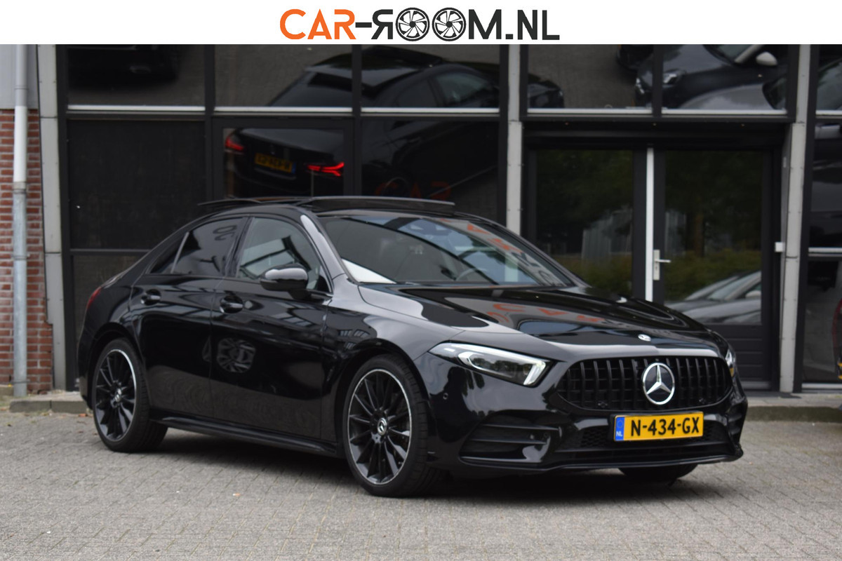 Mercedes-Benz A-Klasse 200 AMG Night Pano Multibeam Sfeer Memory Mercedes-Benz A-Klasse 200 AMG Night Pano Multibeam Sfeer Memory