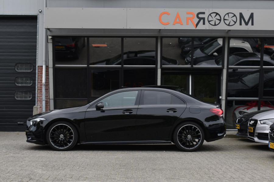Mercedes-Benz A-Klasse 200 AMG Night Pano Multibeam Sfeer Memory