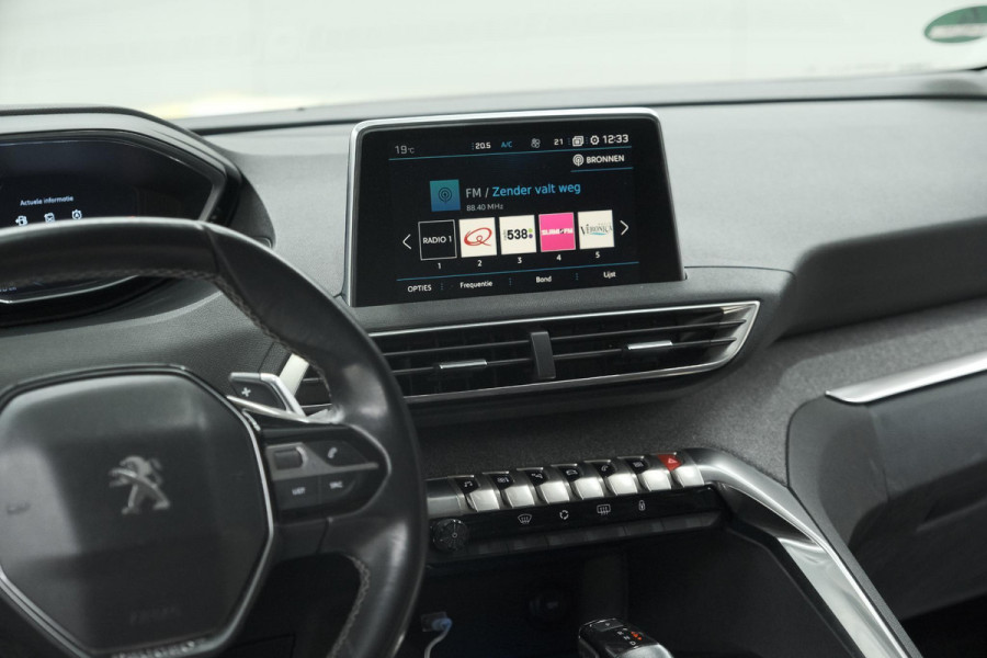 Peugeot 3008 PureTech 130 EAT6 Allure | Camera | Navigatie | Apple Carplay | Parkeersensoren