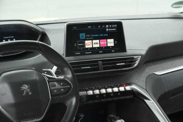 Peugeot 3008 PureTech 130 EAT6 Allure | Camera | Navigatie | Apple Carplay | Parkeersensoren