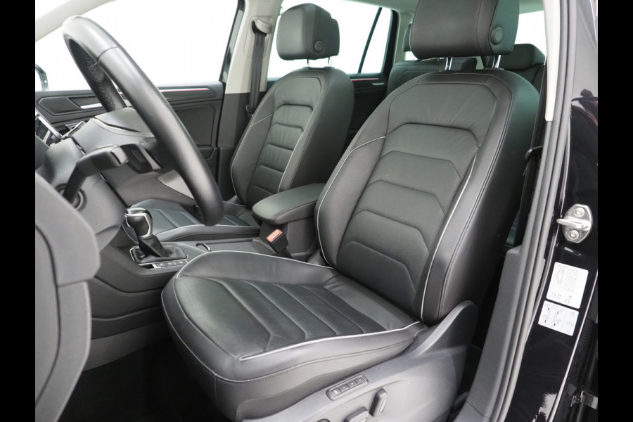 Volkswagen Tiguan 1.4 TSI eHybrid Elegance Exclusive | Panoramadak | Leder | 360 | Adaptive Cruise | Keyless | Virtual | Carplay