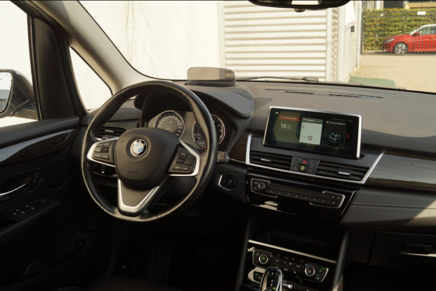 BMW 2 Serie Gran Tourer 218i Automaat High Executive Edition 5persoons -LEER-