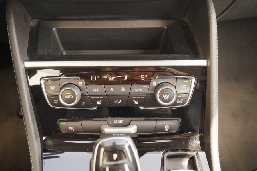 BMW 2 Serie Gran Tourer 218i Automaat High Executive Edition 5persoons -LEER-