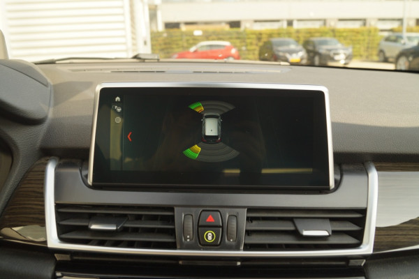 BMW 2 Serie Gran Tourer 218i Automaat High Executive Edition 5persoons -LEER-