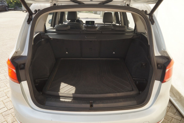 BMW 2 Serie Gran Tourer 218i Automaat High Executive Edition 5persoons -LEER-