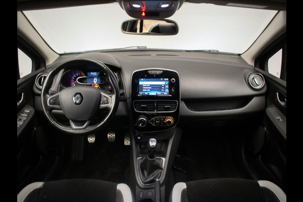 Renault Clio Estate 0.9 TCe Bose Sport (NAVI,LED,CLIMATE,SPORTSTOELEN,TREKHAAK,CRUISE,GETINT,18 INCH,PDC,NETTESTAAT)