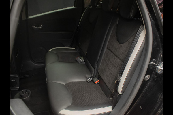 Renault Clio Estate 0.9 TCe Bose Sport (NAVI,LED,CLIMATE,SPORTSTOELEN,TREKHAAK,CRUISE,GETINT,18 INCH,PDC,NETTESTAAT)