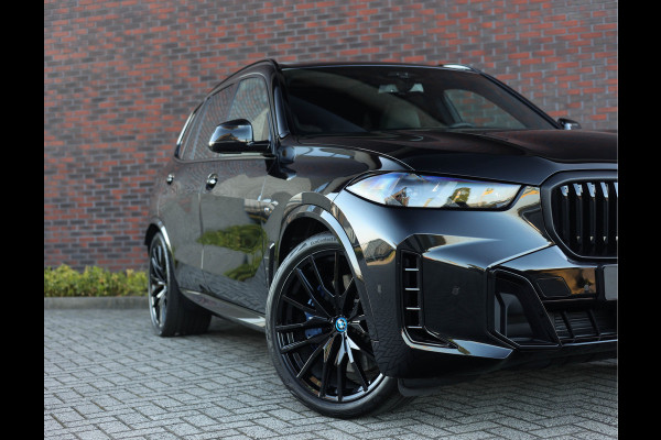 BMW X5 50e xDrive | SkyLounge - M Sport Pro - HUD - Massage