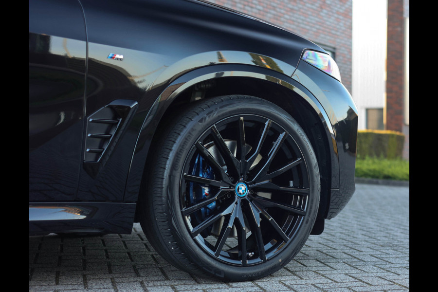 BMW X5 50e xDrive | SkyLounge - M Sport Pro - HUD - Massage