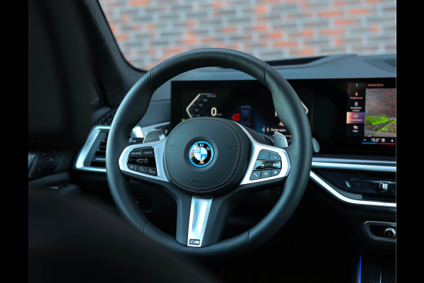 BMW X5 50e xDrive | SkyLounge - M Sport Pro - HUD - Massage