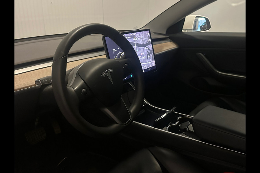 Tesla Model 3 Standard RWD Plus 60 kWh