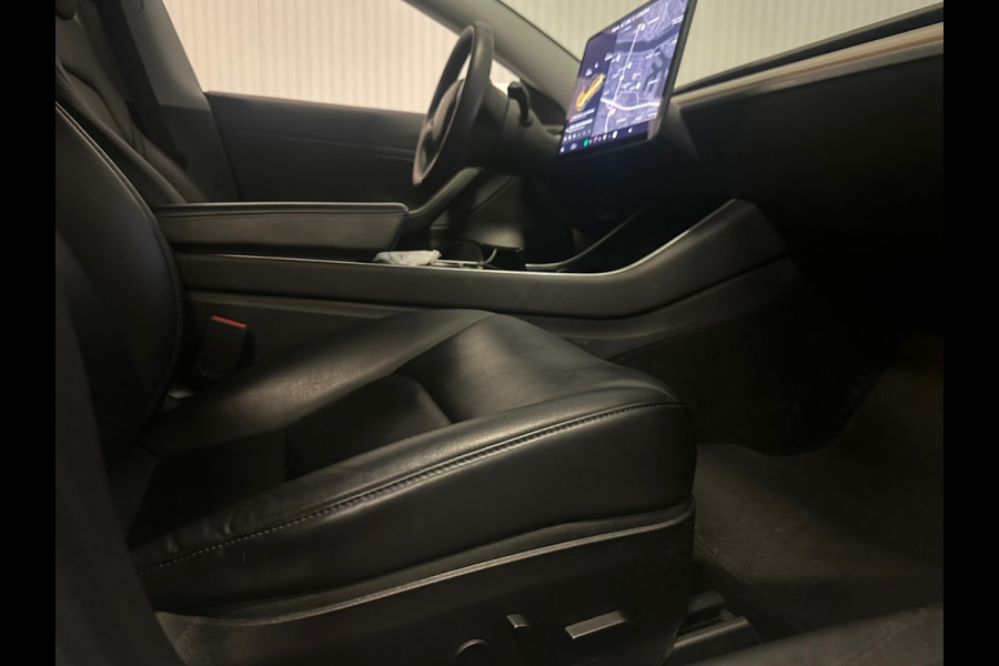 Tesla Model 3 Standard RWD Plus 60 kWh
