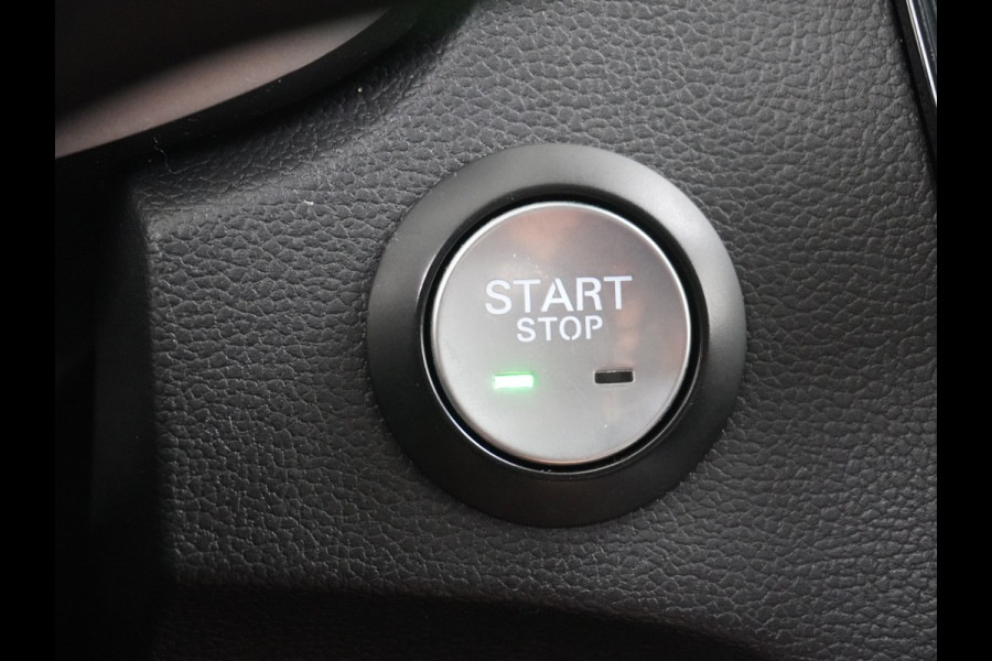 MG Mg Zs EV Luxury 45kWh Leder Panodak Camera Cruise Adaptief Apple Carplay Android Auto Stoelverwarming Airco Navi DAB Pdc Keyless Led Regensensor Lmv Bluetooth Connected services LaneAssist Verkeersbord detectie 1e Eigenaar Dealeronderhouden