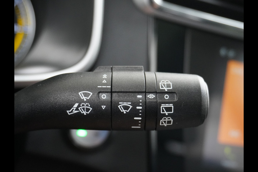 MG Mg Zs EV Luxury 45kWh Leder Panodak Camera Cruise Adaptief Apple Carplay Android Auto Stoelverwarming Airco Navi DAB Pdc Keyless Led Regensensor Lmv Bluetooth Connected services LaneAssist Verkeersbord detectie 1e Eigenaar Dealeronderhouden