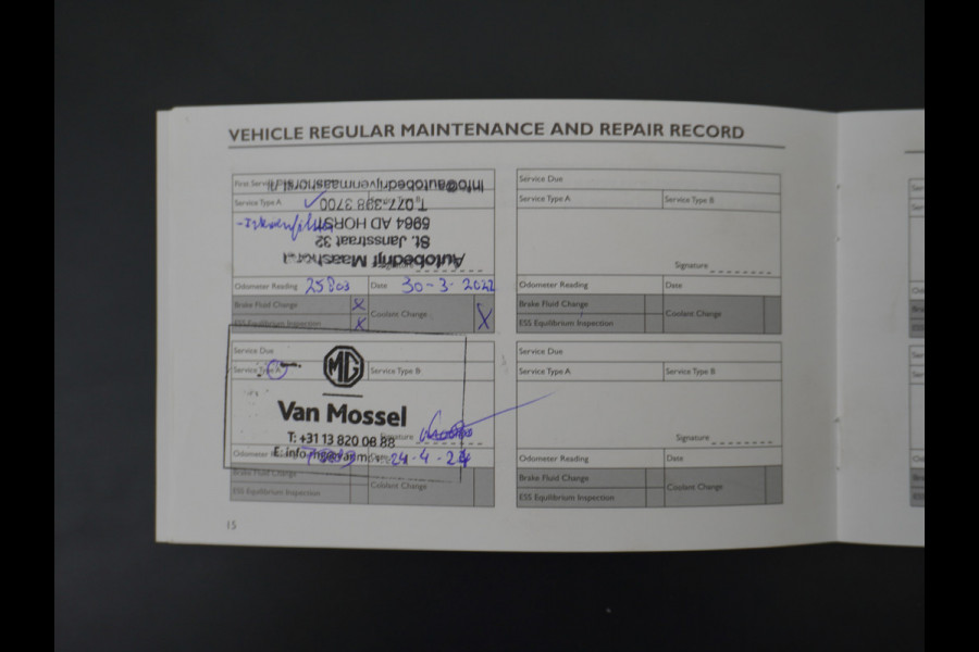 MG Mg Zs EV Luxury 45kWh Leder Panodak Camera Cruise Adaptief Apple Carplay Android Auto Stoelverwarming Airco Navi DAB Pdc Keyless Led Regensensor Lmv Bluetooth Connected services LaneAssist Verkeersbord detectie 1e Eigenaar Dealeronderhouden