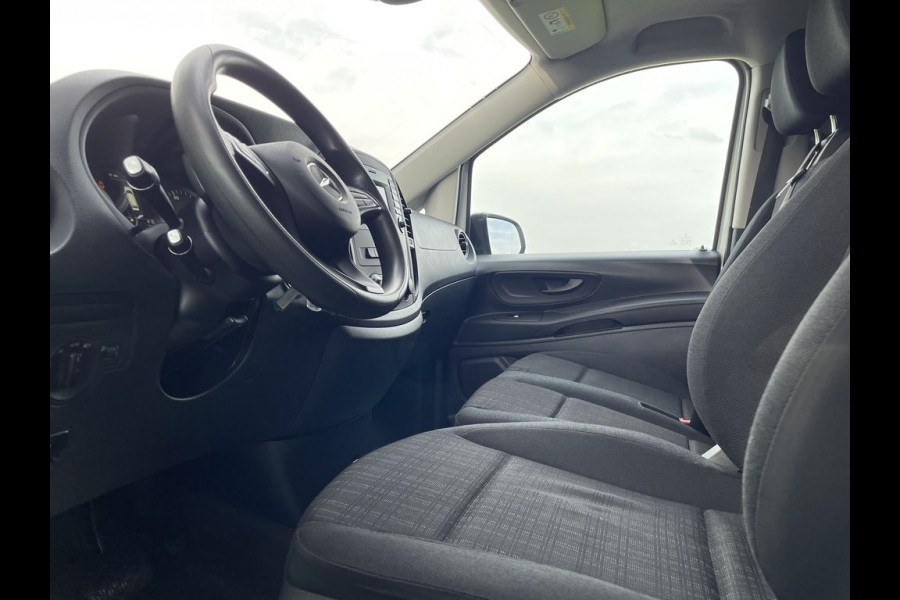 Mercedes-Benz Vito 114 CDI E6 Automaat Lang 3 zits BPM Vrij! Lease €352 p/m, Airco, Navi+Camera, Trekhaak, PDC, Imperiaal, Bedrijfsinrichting, Onderhoudshistorie aanwezig