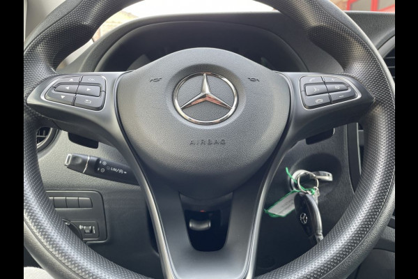 Mercedes-Benz Vito 114 CDI E6 Automaat Lang 3 zits BPM Vrij! Lease €352 p/m, Airco, Navi+Camera, Trekhaak, PDC, Imperiaal, Bedrijfsinrichting, Onderhoudshistorie aanwezig