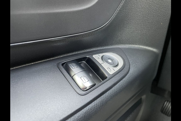Mercedes-Benz Vito 114 CDI E6 Automaat Lang 3 zits BPM Vrij! Lease €352 p/m, Airco, Navi+Camera, Trekhaak, PDC, Imperiaal, Bedrijfsinrichting, Onderhoudshistorie aanwezig