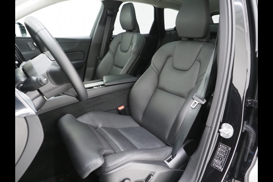 Volvo XC60 2.0 T6 Recharge AWD Plus Long Range | Panoramadak | Keyless | Camera | Memory | Leder | Virtual | Carplay