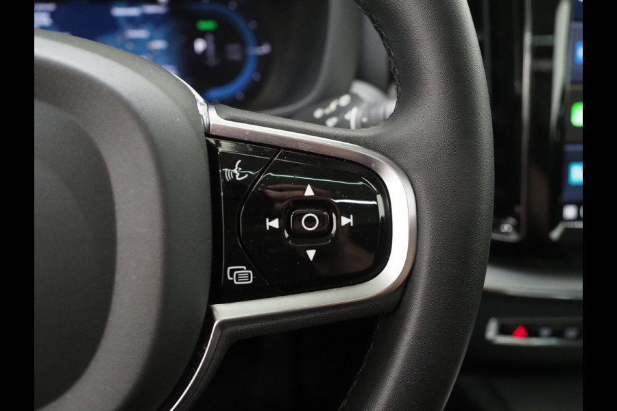 Volvo XC60 2.0 T6 Recharge AWD Plus Long Range | Panoramadak | Keyless | Camera | Memory | Leder | Virtual | Carplay