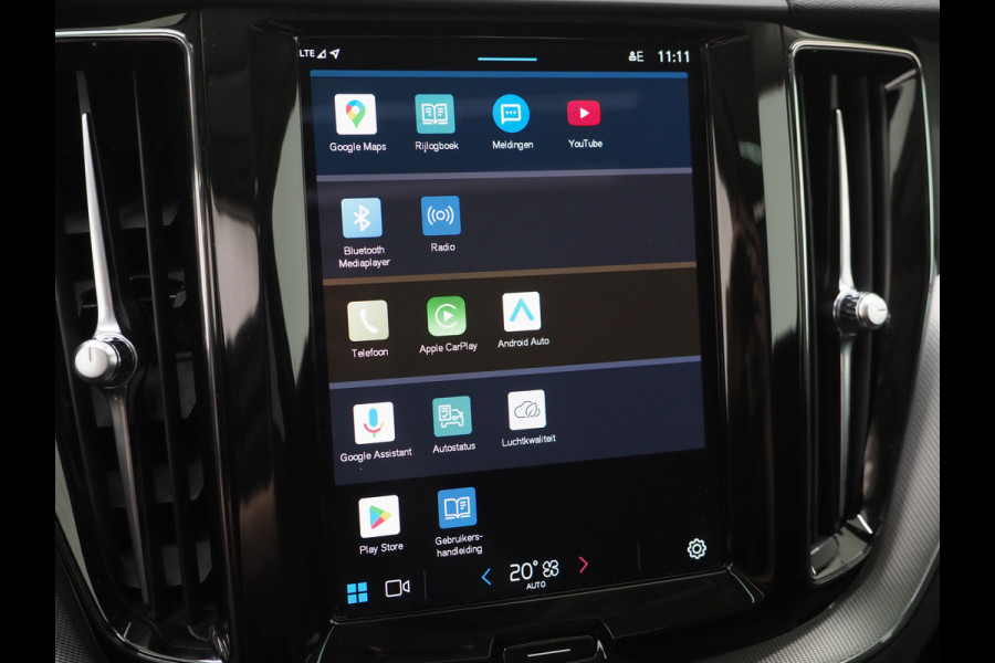 Volvo XC60 2.0 T6 Recharge AWD Plus Long Range | Panoramadak | Keyless | Camera | Memory | Leder | Virtual | Carplay
