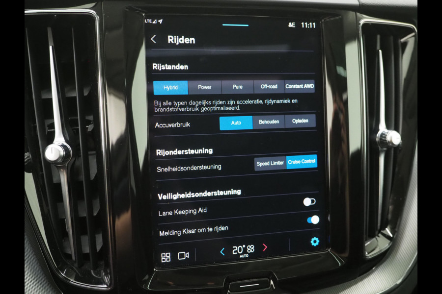 Volvo XC60 2.0 T6 Recharge AWD Plus Long Range | Panoramadak | Keyless | Camera | Memory | Leder | Virtual | Carplay