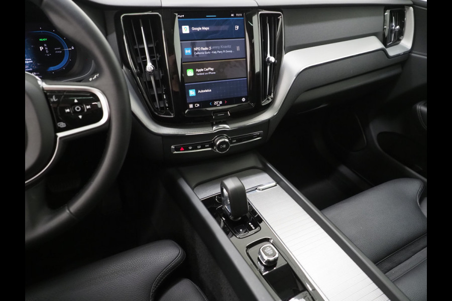 Volvo XC60 2.0 T6 Recharge AWD Plus Long Range | Panoramadak | Keyless | Camera | Memory | Leder | Virtual | Carplay
