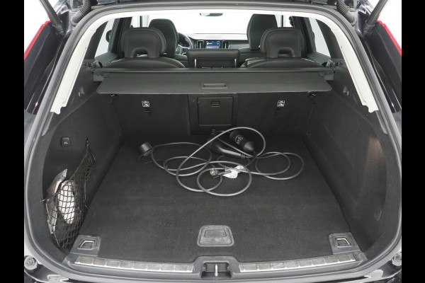 Volvo XC60 2.0 T6 Recharge AWD Plus Long Range | Panoramadak | Keyless | Camera | Memory | Leder | Virtual | Carplay