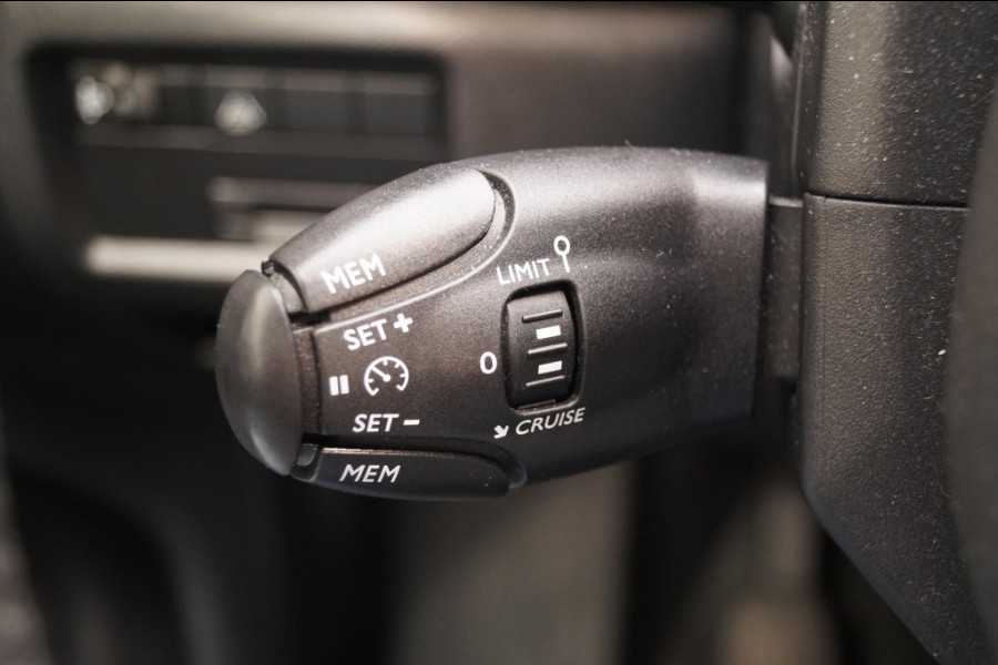 Citroën C5 Aircross 1.2 PureTech 130pk Business -NAVI-ECC-PDC-CAM-