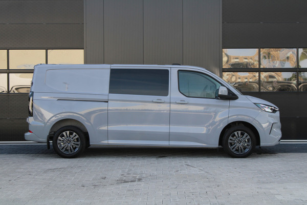 Ford Transit Custom 320 2.0 TDCI L2H1 Limited DC 170pk - 1+1 Stoel - ACC - Navi - 360 Camera - Omvormer - 2x Schuif - Rijklaar