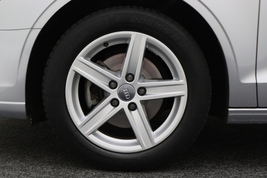 Audi A3 Limousine 35 TFSI CoD Pro Line Automaat Xenon, Navigatie, DAB, Sportstoelen, PDC