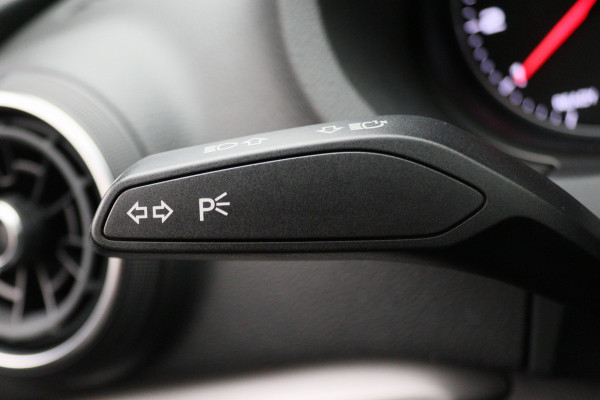 Audi A3 Limousine 35 TFSI CoD Pro Line Automaat Xenon, Navigatie, DAB, Sportstoelen, PDC