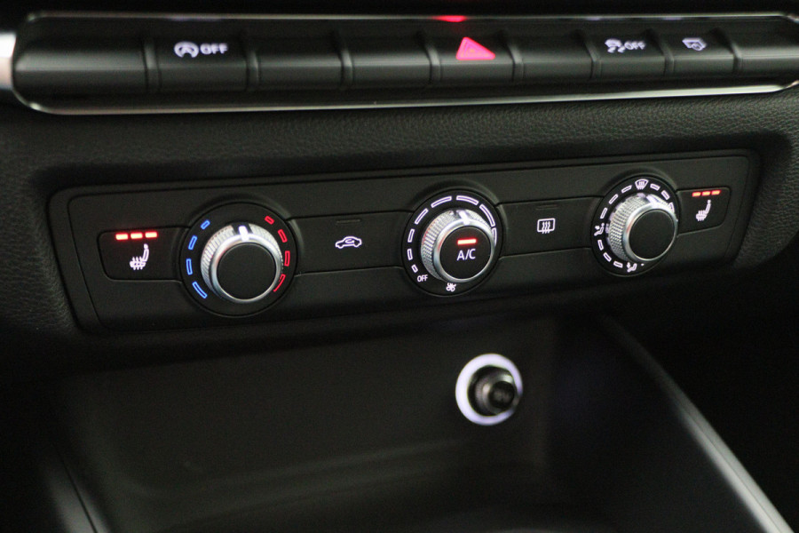 Audi A3 Limousine 35 TFSI CoD Pro Line Automaat Xenon, Navigatie, DAB, Sportstoelen, PDC