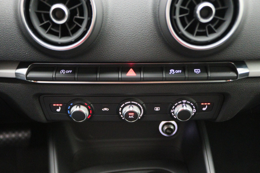 Audi A3 Limousine 35 TFSI CoD Pro Line Automaat Xenon, Navigatie, DAB, Sportstoelen, PDC