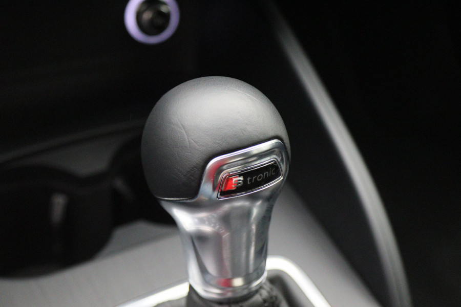 Audi A3 Limousine 35 TFSI CoD Pro Line Automaat Xenon, Navigatie, DAB, Sportstoelen, PDC