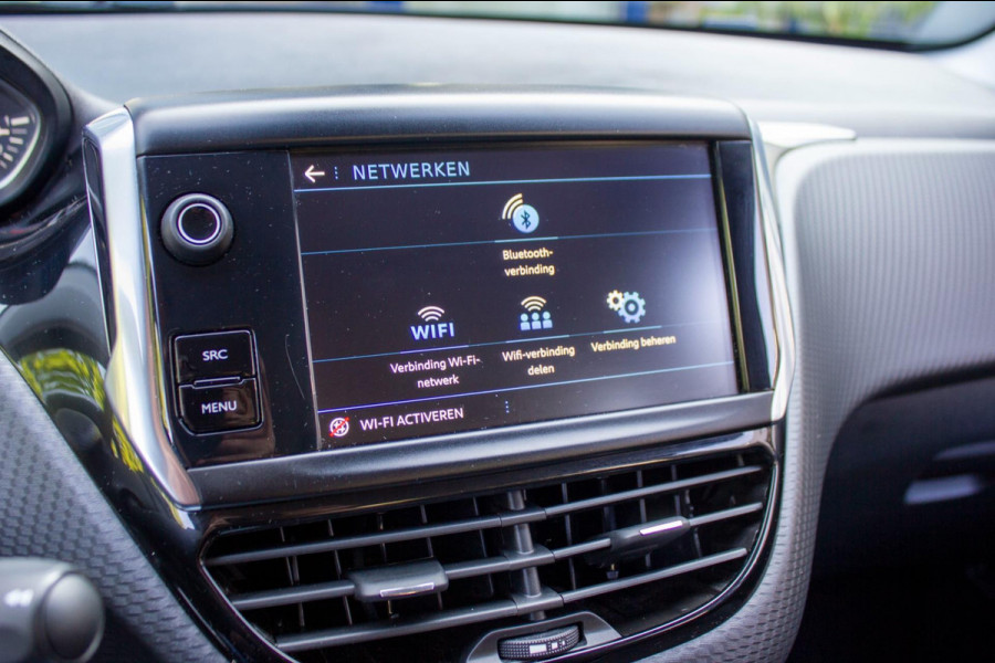 Peugeot 2008 1.2 PureTech Signature|Prijs rijklaar incl. 12 mnd garantie| Bluetooth, Airco, NAV,DAB, Carplay Cruise