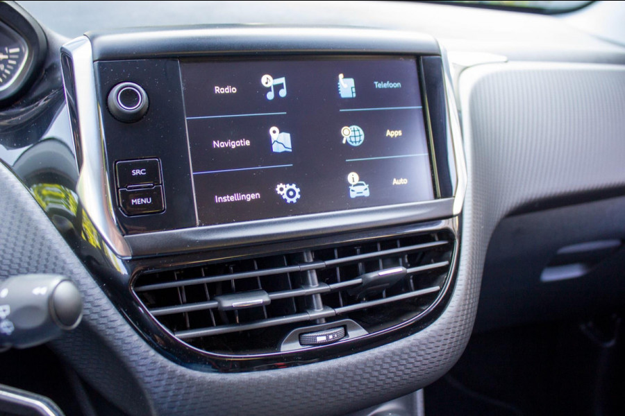 Peugeot 2008 1.2 PureTech Signature|Prijs rijklaar incl. 12 mnd garantie| Bluetooth, Airco, NAV,DAB, Carplay Cruise