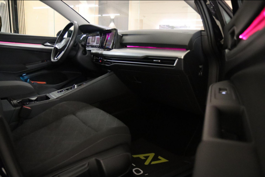 Volkswagen Golf 1.0 eTSI Life SFEERVERLICHTING/360SENSOREN/LMVELGEN