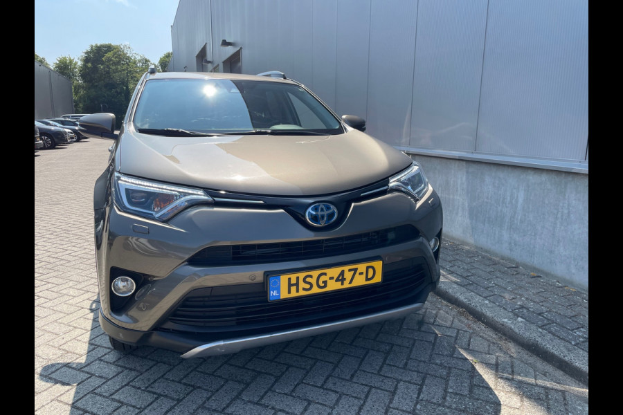 Toyota RAV4 2.5 Hybrid Dynamic / Navigatie / stoelverwarming