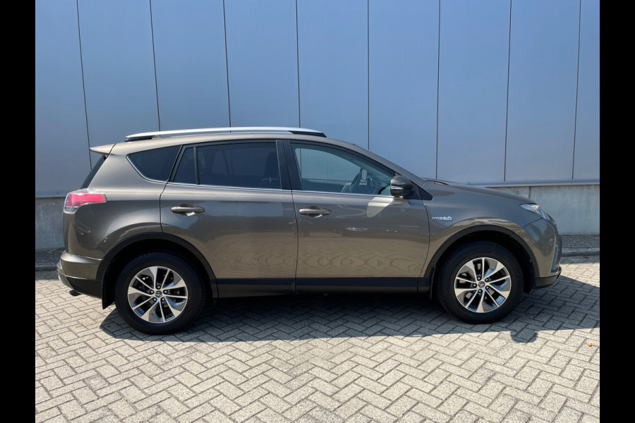 Toyota RAV4 2.5 Hybrid Dynamic / Navigatie / stoelverwarming