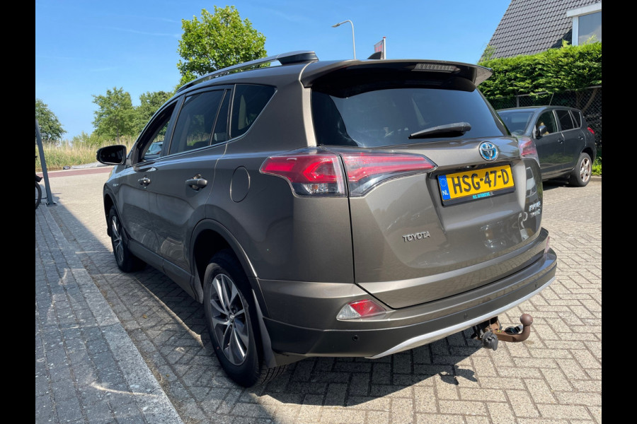 Toyota RAV4 2.5 Hybrid Dynamic / Navigatie / stoelverwarming