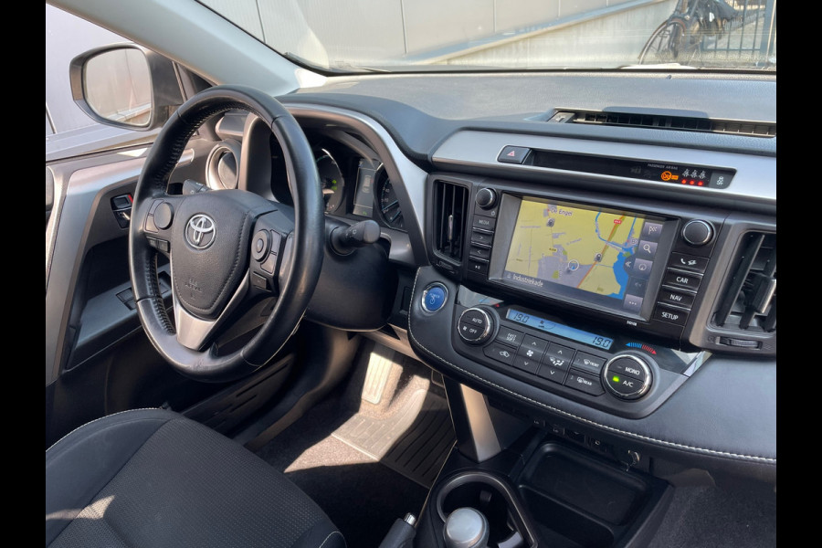 Toyota RAV4 2.5 Hybrid Dynamic / Navigatie / stoelverwarming